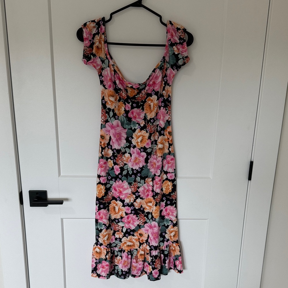 SHEIN Black Floral Midi Dress